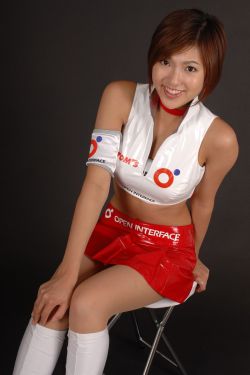 山崎亚美